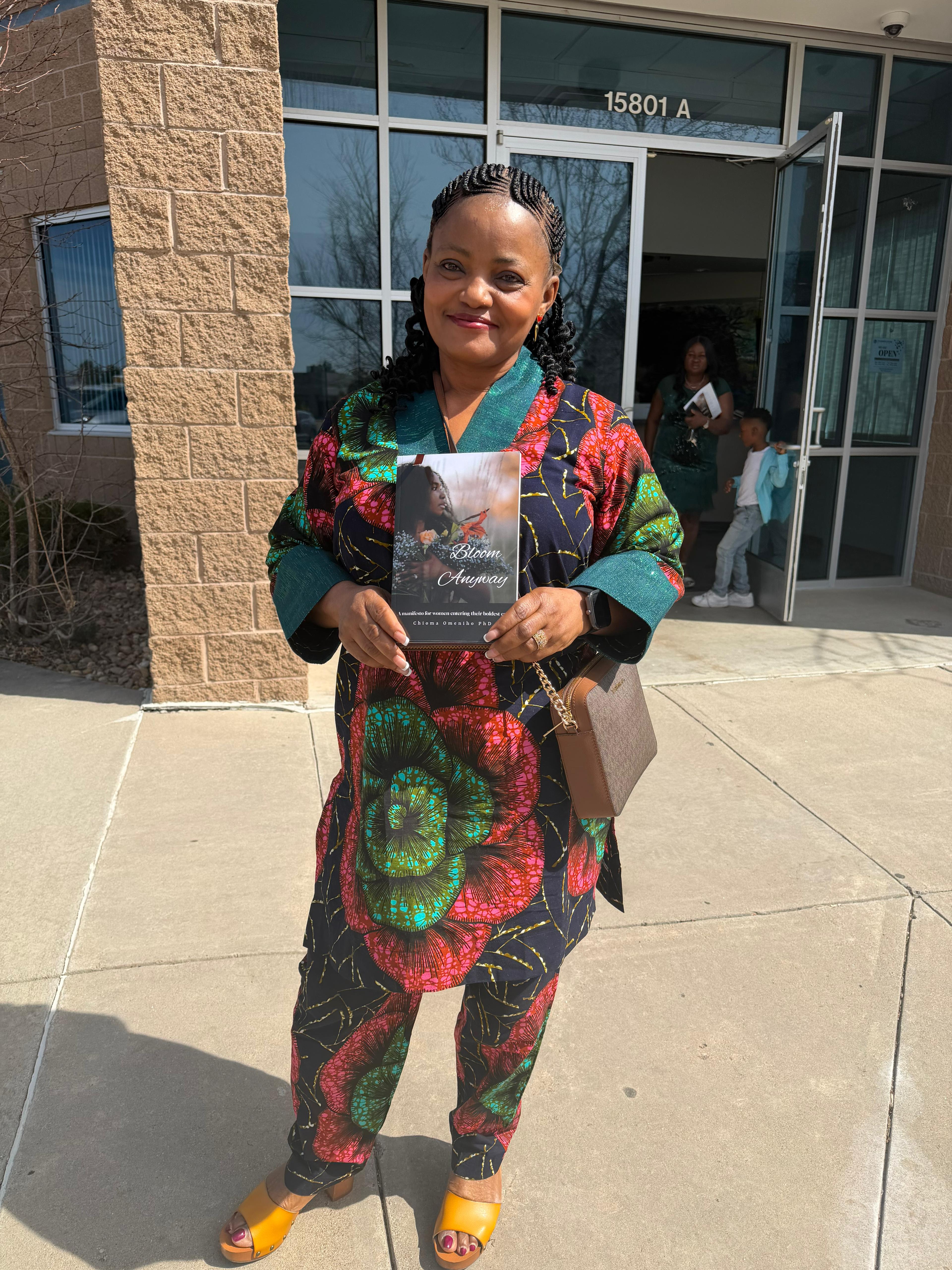 Bloom Anyway Book - Chioma Omeniho Chukwu